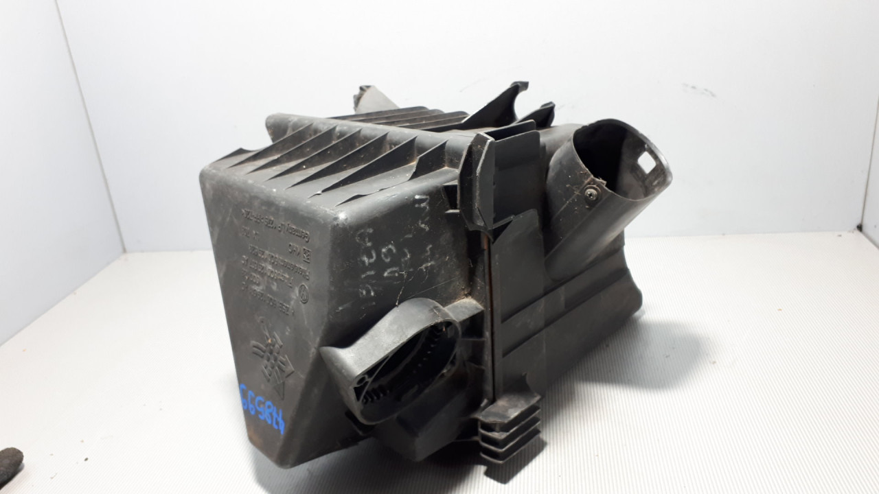 KUCISTE FILTERA ZRAKA SKODA FABIA > 00-04 6Q0129607