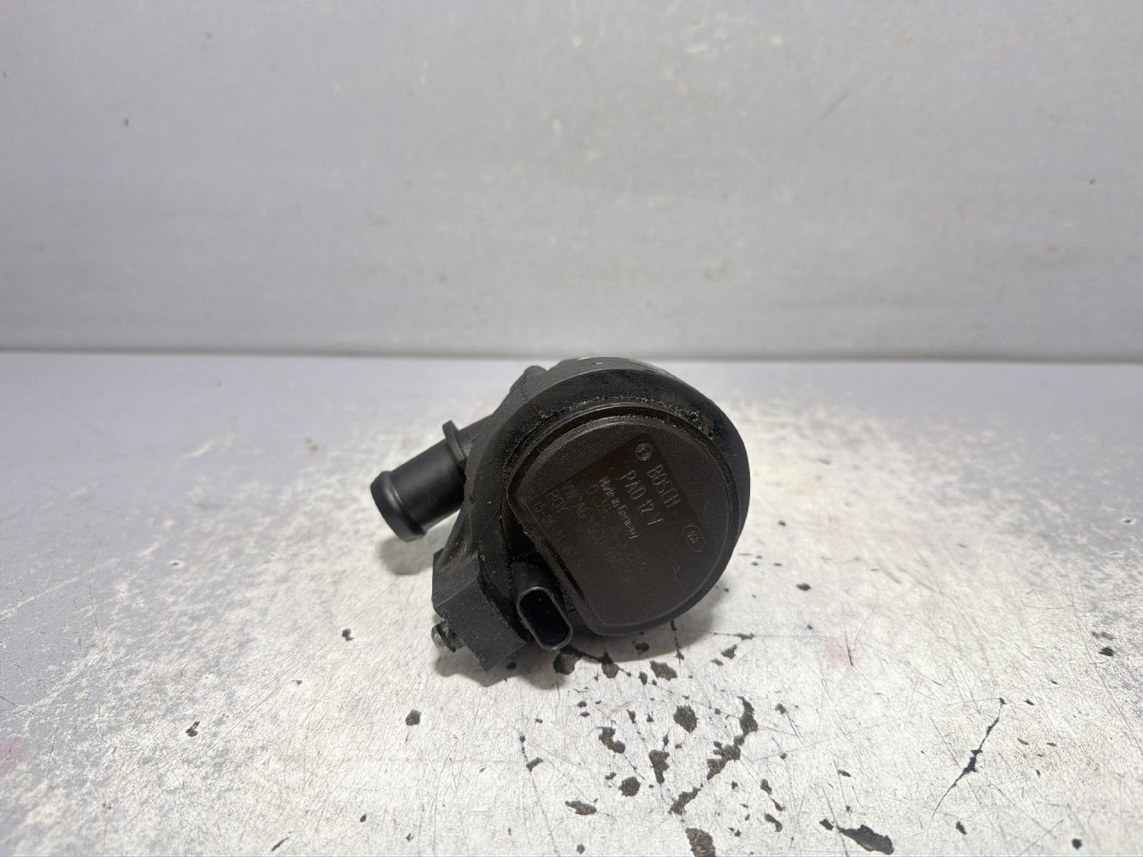 DIJELOVI POMOCNA PUMPA VODE VW TIGUAN > 11-15 5C0965567