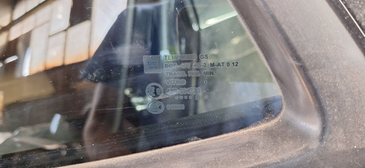 DIJELOVI STAKLO OPEL MOKKA > 13-16 1.7