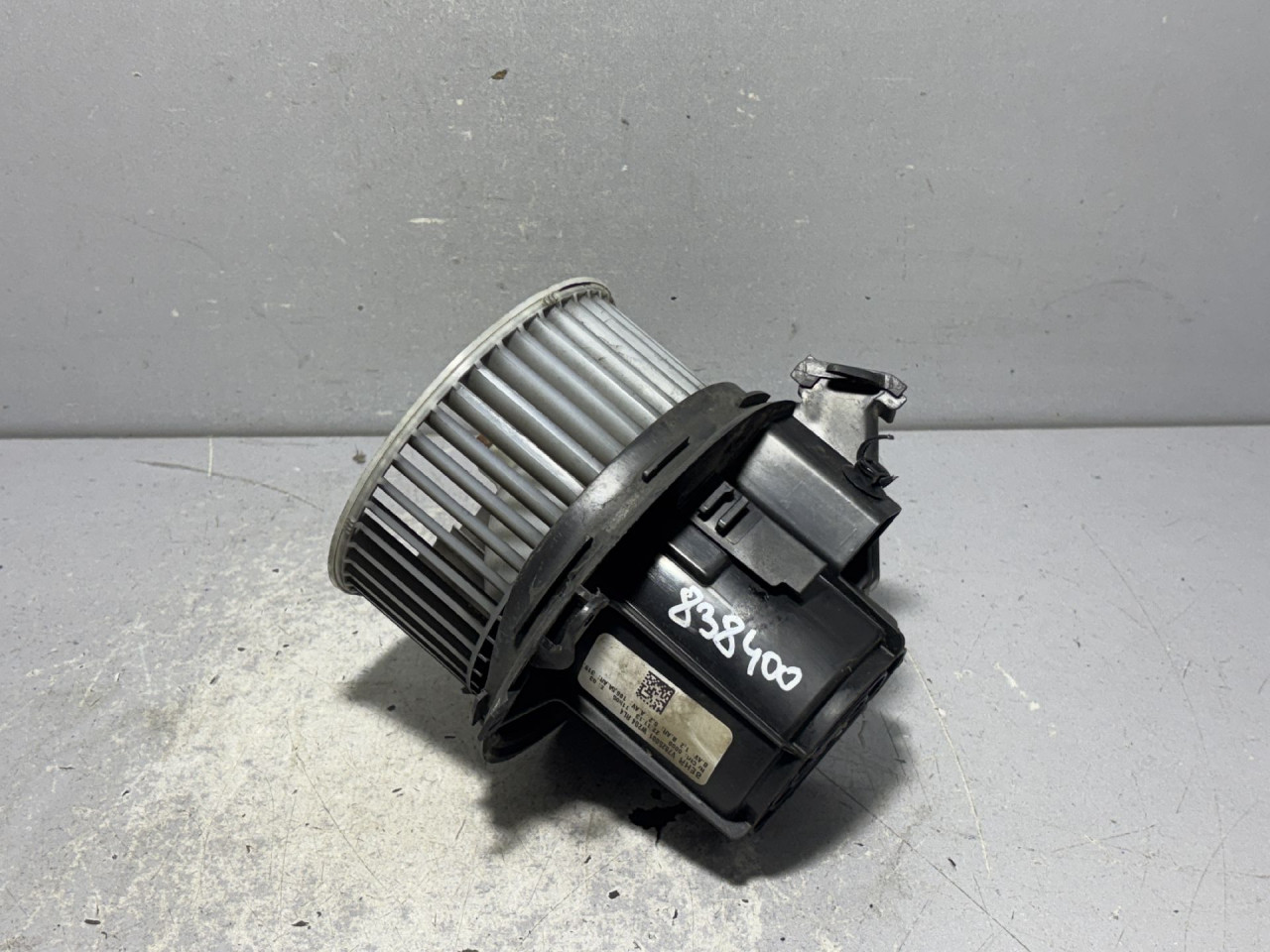 DIJELOVI VENTILATOR KABINE MERCEDES E KLASA (W212) > 13-16