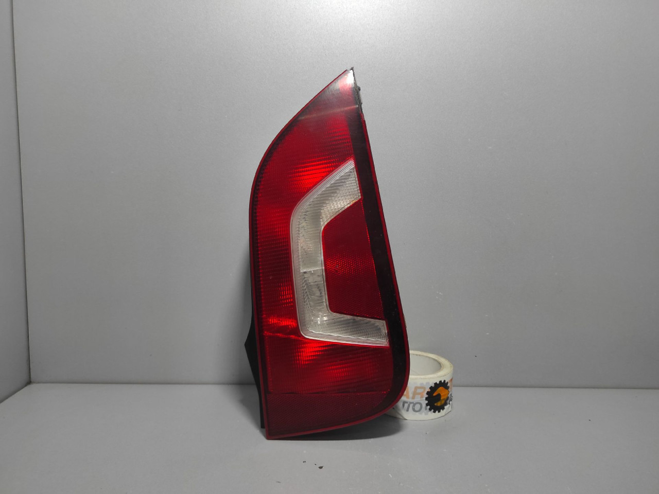 DIJELOVI STOP SVJETLO VW UP > 12-16 1S0945096D