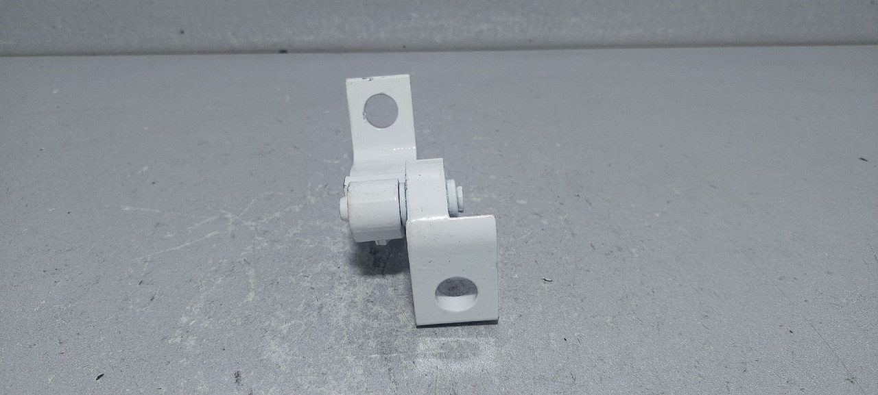 BAGLAMA AUDI A3 (8V1/8VA) > 12-16 8X0831403B