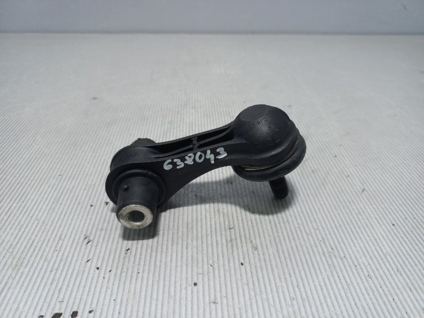 DIJELOVI SPONA VW PASSAT B8 > 14- 5Q0505465C