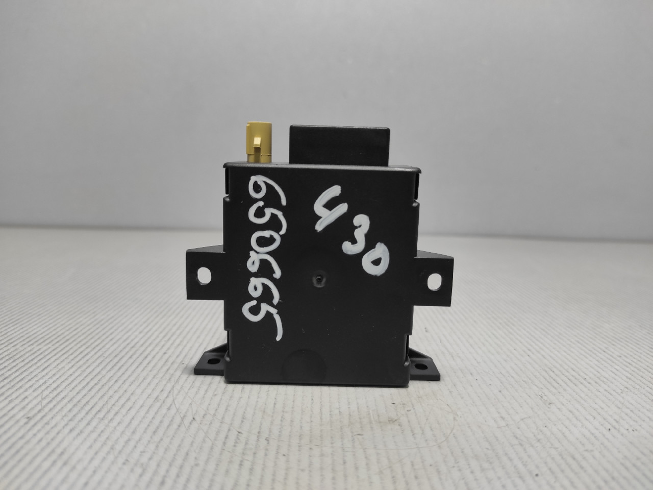 DIJELOVI ELEKTRONIKA MODUL VW TOUAREG > 14-18 3.0 8K0963271