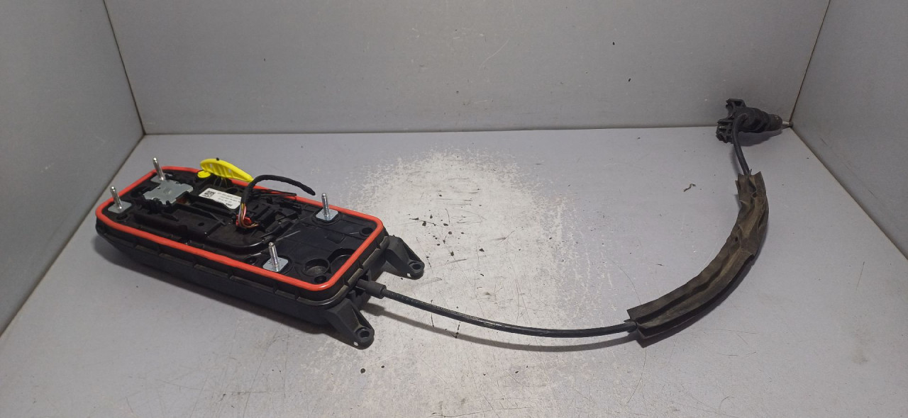 DIJELOVI SALTEBLA AUDI A3 (8Y) > 20 -  5WA713033BC