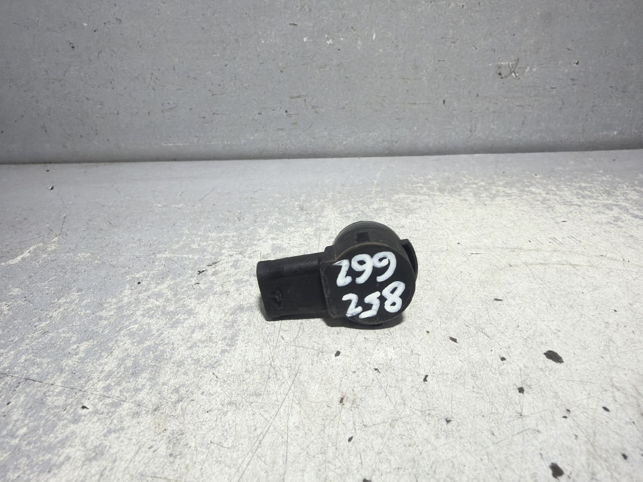DIJELOVI PARKING SENZOR AUDI A4 (B9) > 15-18 5Q0919275B