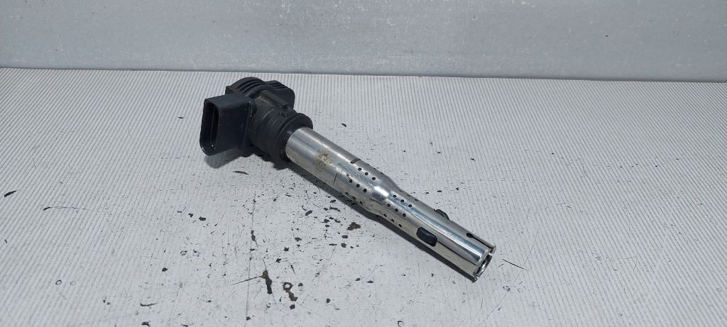 DIJELOVI BOMBINA AUDI A3 > 03-08 07K905715F