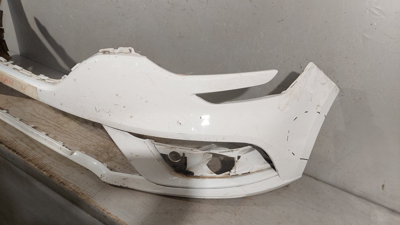 DIJELOVI BRANIK RENAULT MEGANE > 16-20 620223357R