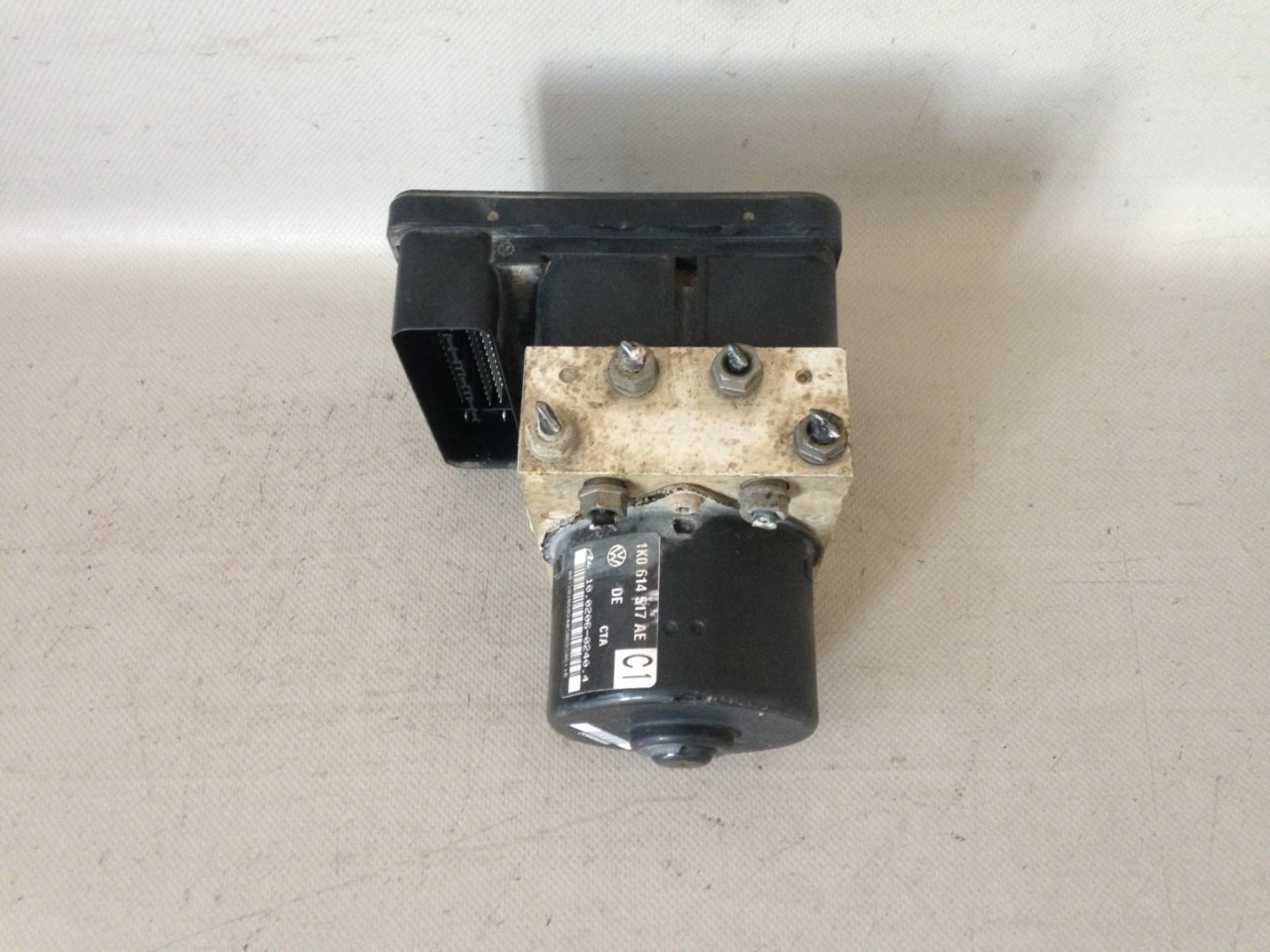 ABS ELEKTRONIKA VW GOLF 5 > 03-08 1K0907379AC 1K0614517