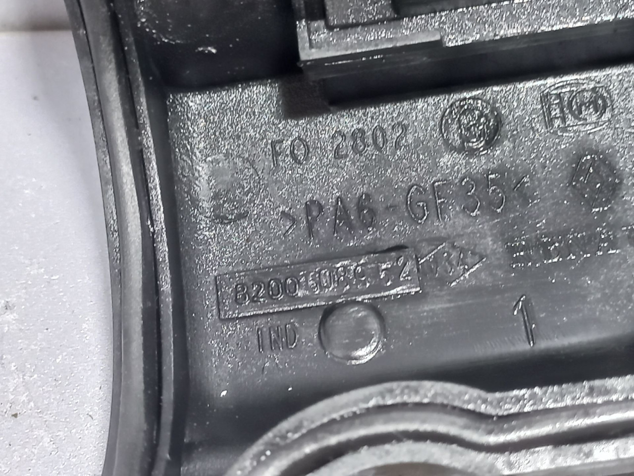 DIJELOVI DEKLO RENAULT MEGANE > 06-08 8200608952