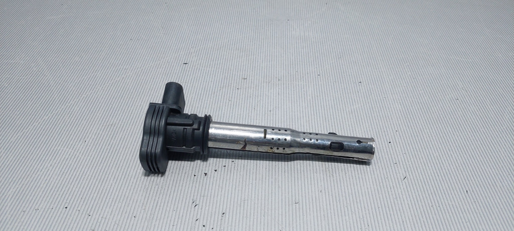 DIJELOVI BOMBINA AUDI A4 (B7) > 04-07 07K905715D