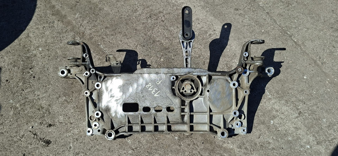 DIJELOVI TRAP/MOST AUDI Q3 > 11-15