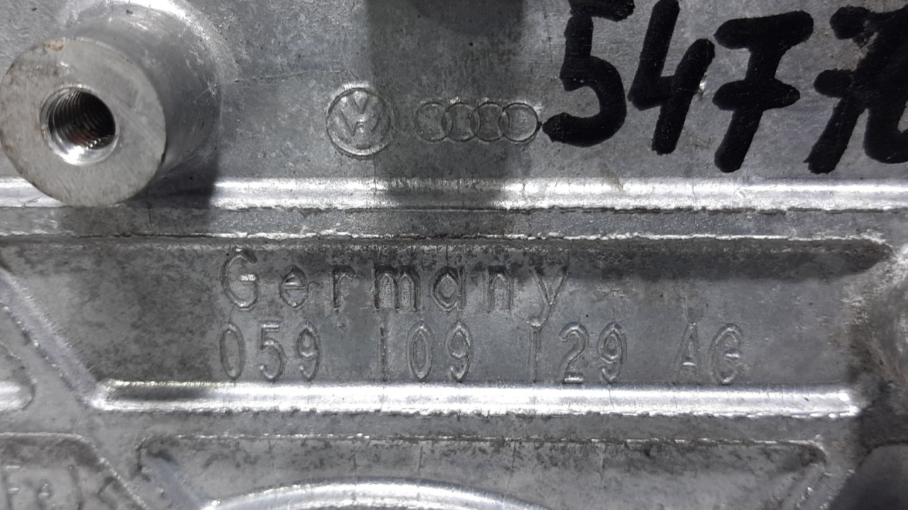 DIJELOVI DEKLO AUDI A7 > 10-14 059109129AG