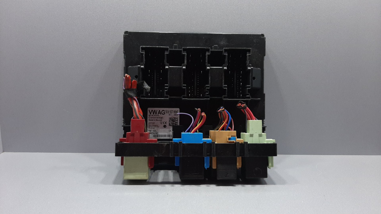 ELEKTRONIKA MODUL VW TOURAN > 10-15 5K0937084F