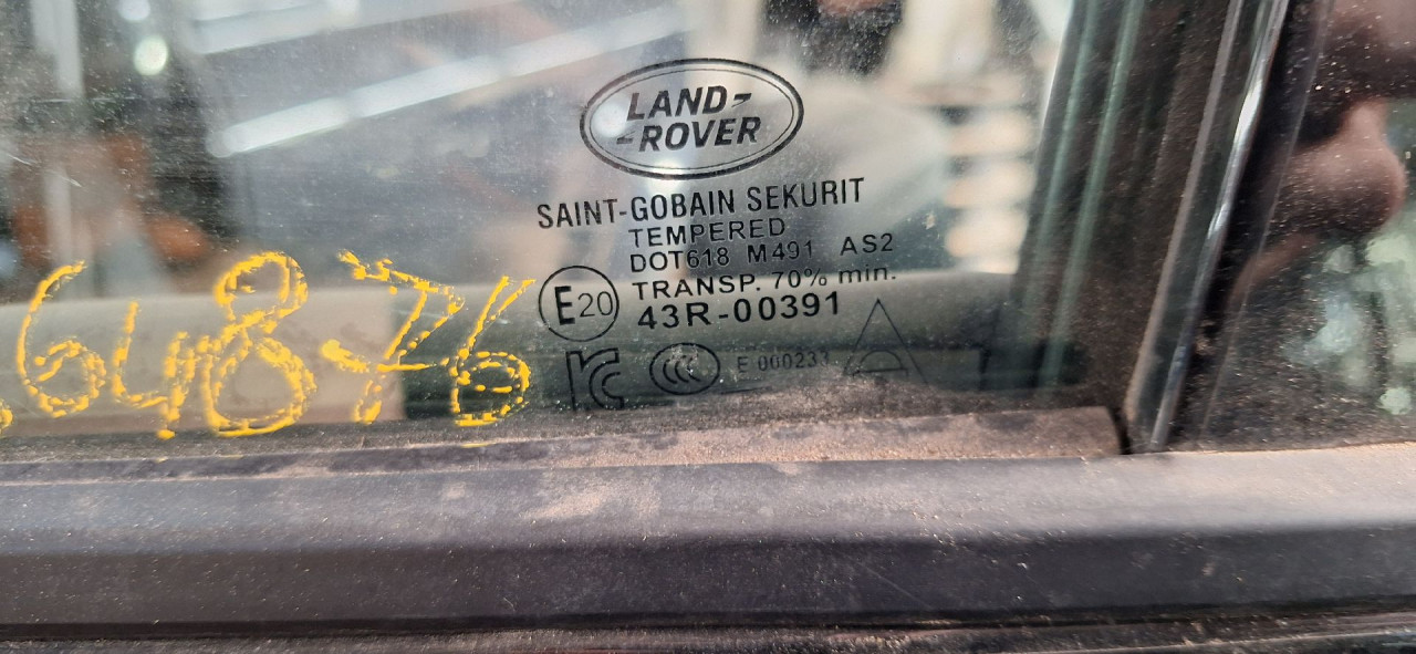 DIJELOVI STAKLO LAND ROVER DEFENDER (L663) > 19- 3.0