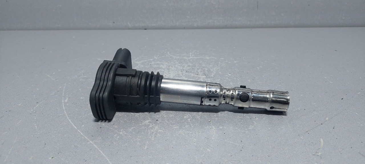 DIJELOVI BOMBINA AUDI A3 > 96-03 06A905115D