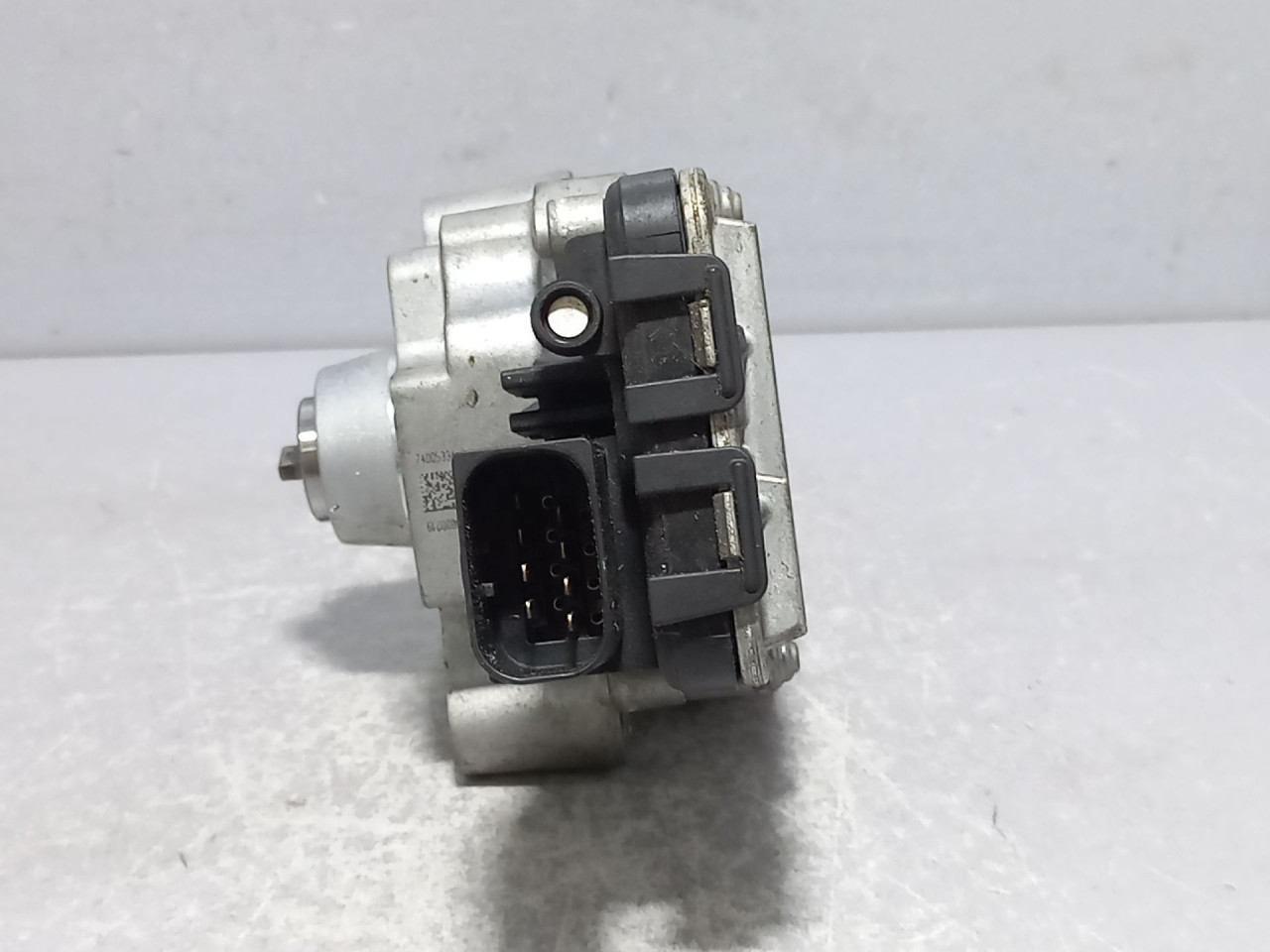 MOTORIC REDUKTORA BMW X5 (E70N) > 10-13 7643762