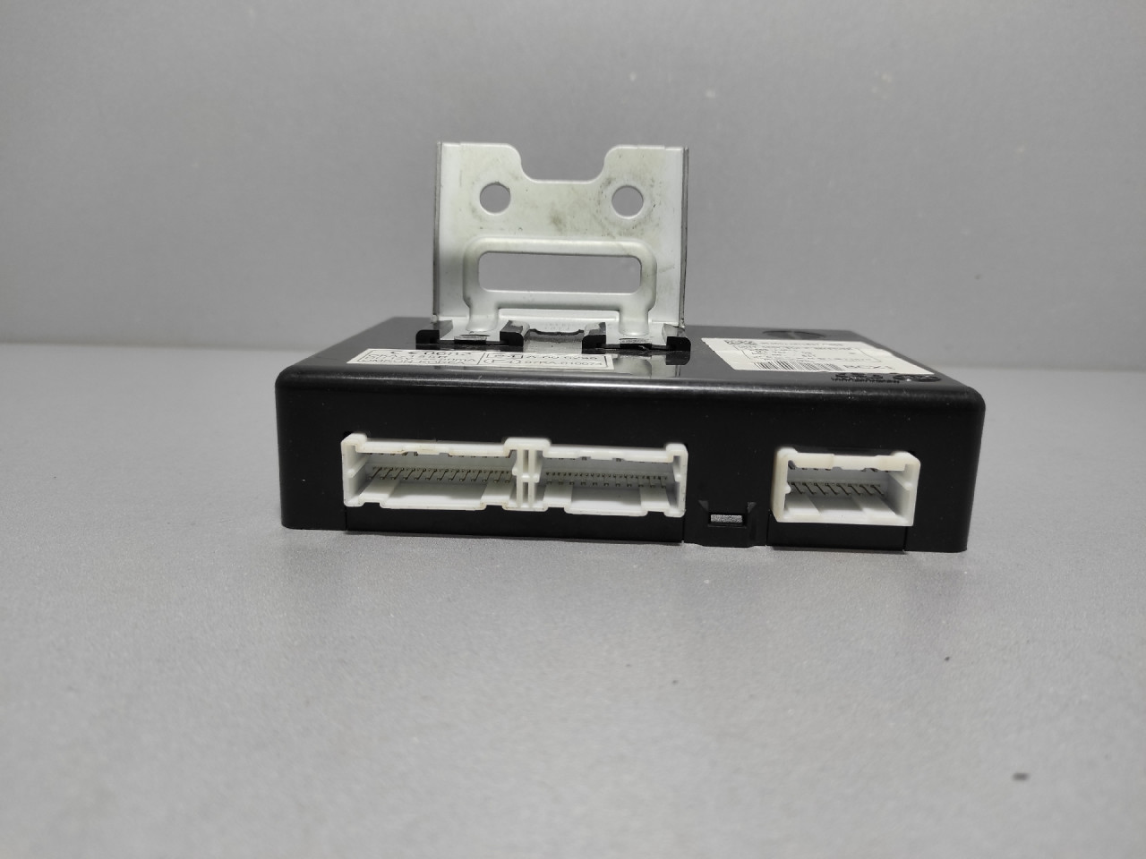 KOMFORT ELEKTRONIKA HYUNDAI I20 > 08-12 954001J011
