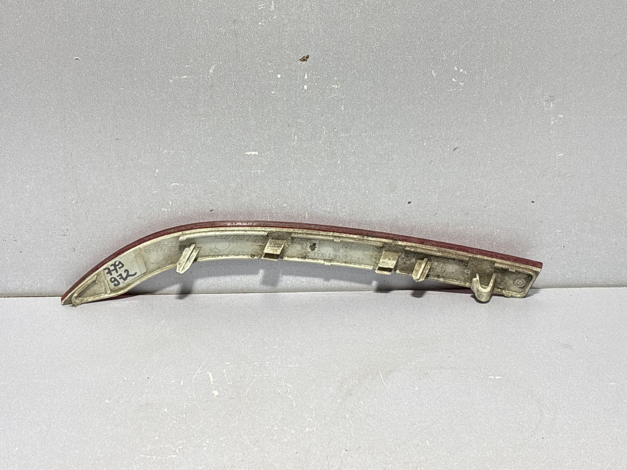 KATADIOPTER OPEL INSIGNIA > 09-13 13277882