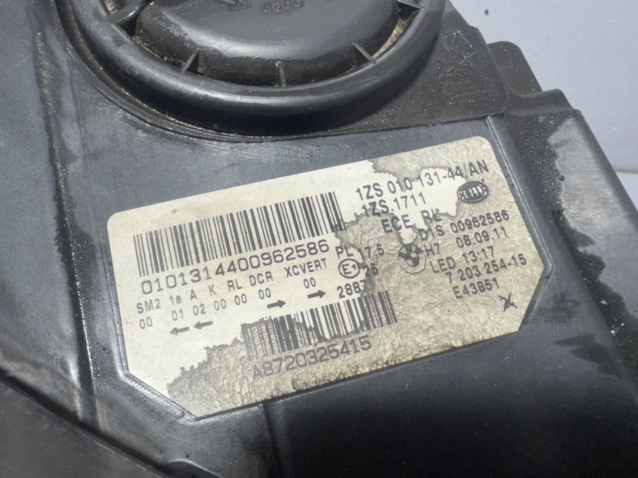 DIJELOVI FAR BMW SERIJA 5 (F10/F11) > 10-13 2.0 7203254
