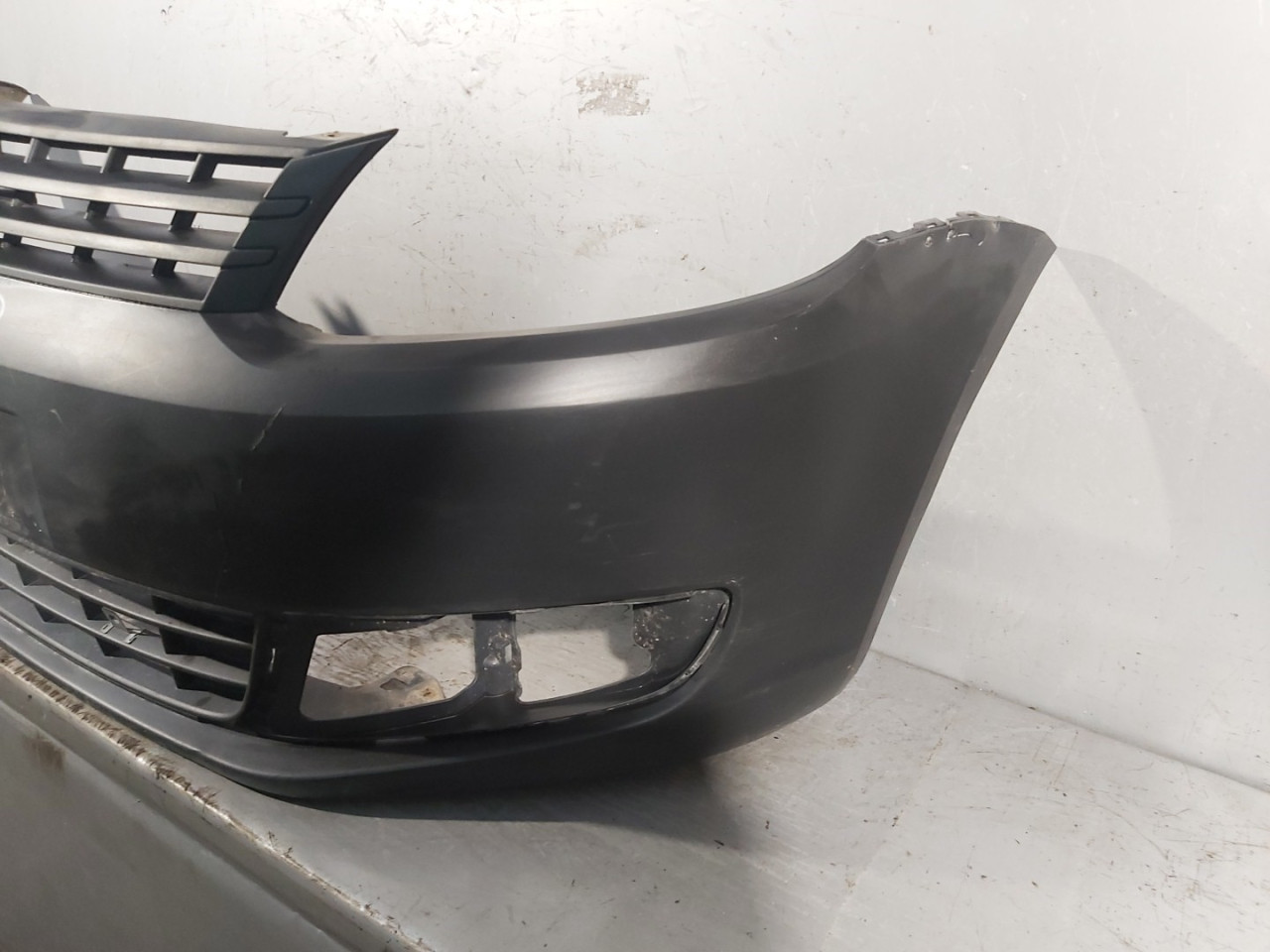 DIJELOVI BRANIK VW CADDY > 10-15 2K5807221A