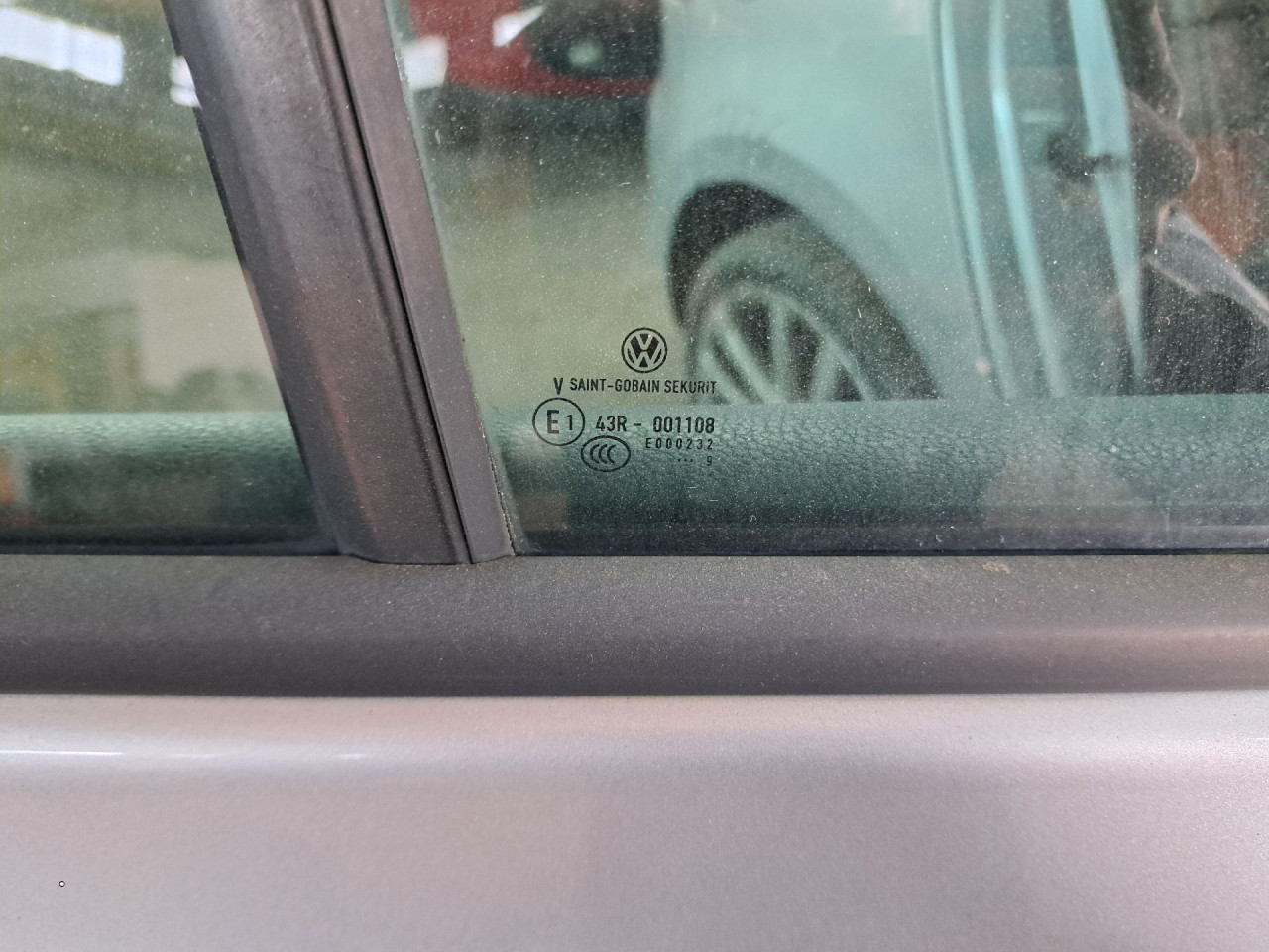 DIJELOVI STAKLO VW GOLF 6 > 08-12