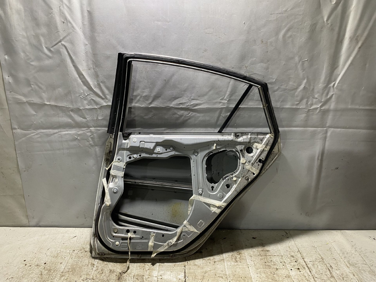 DIJELOVI VRATA MAZDA 6 > 10-12 2.2