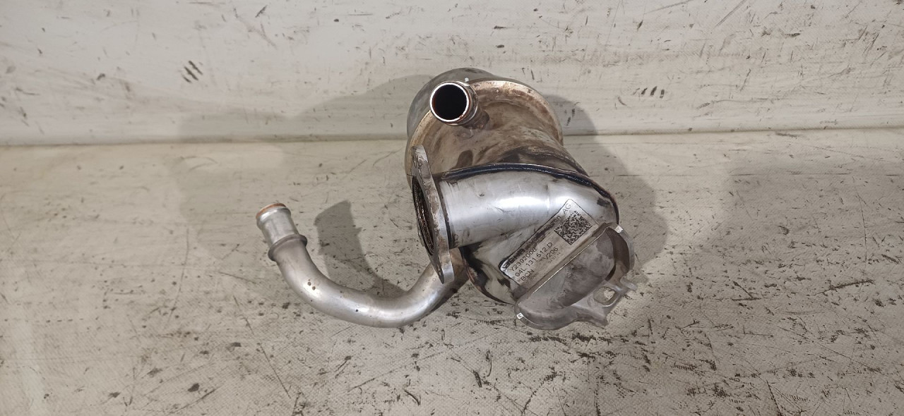 DIJELOVI HLADNJAK EGR VENTILA VW GOLF 7 SW > 13- 04L131512D