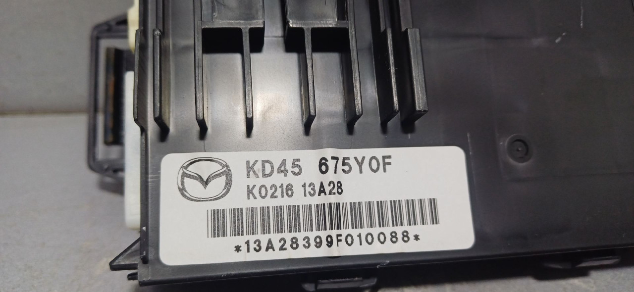 DIJELOVI ELEKTRONIKA MODUL MAZDA 6 > 13-16 KD45675Y0F