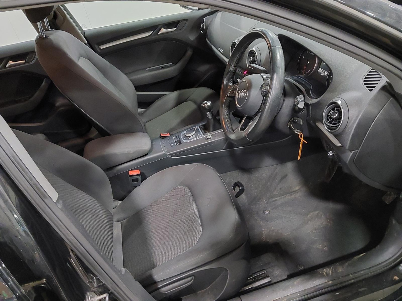 AUDI A3 2017 FACELIFT 1.6 TDI 81KW MJENJAČ MOTOR DBKA DIJELOVI