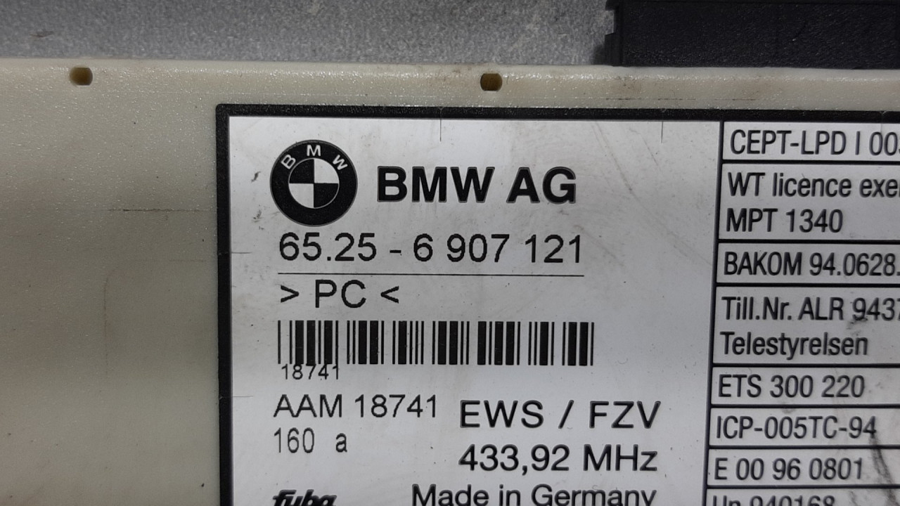 ANTENA BMW SERIJA 3 (E46) > 02-05 65256907121