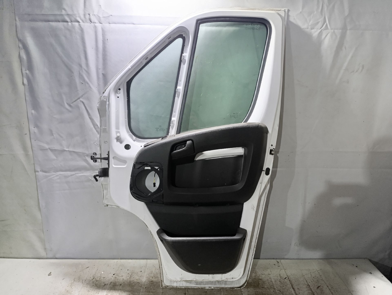 DIJELOVI VRATA OPEL MOVANO > 14-
