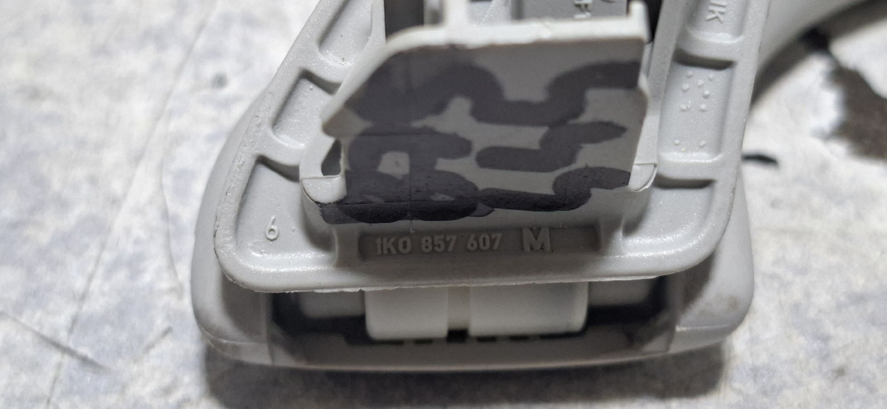 DIJELOVI KROVNA RUCKA VW TIGUAN > 07-11 2.0 1K0857607M