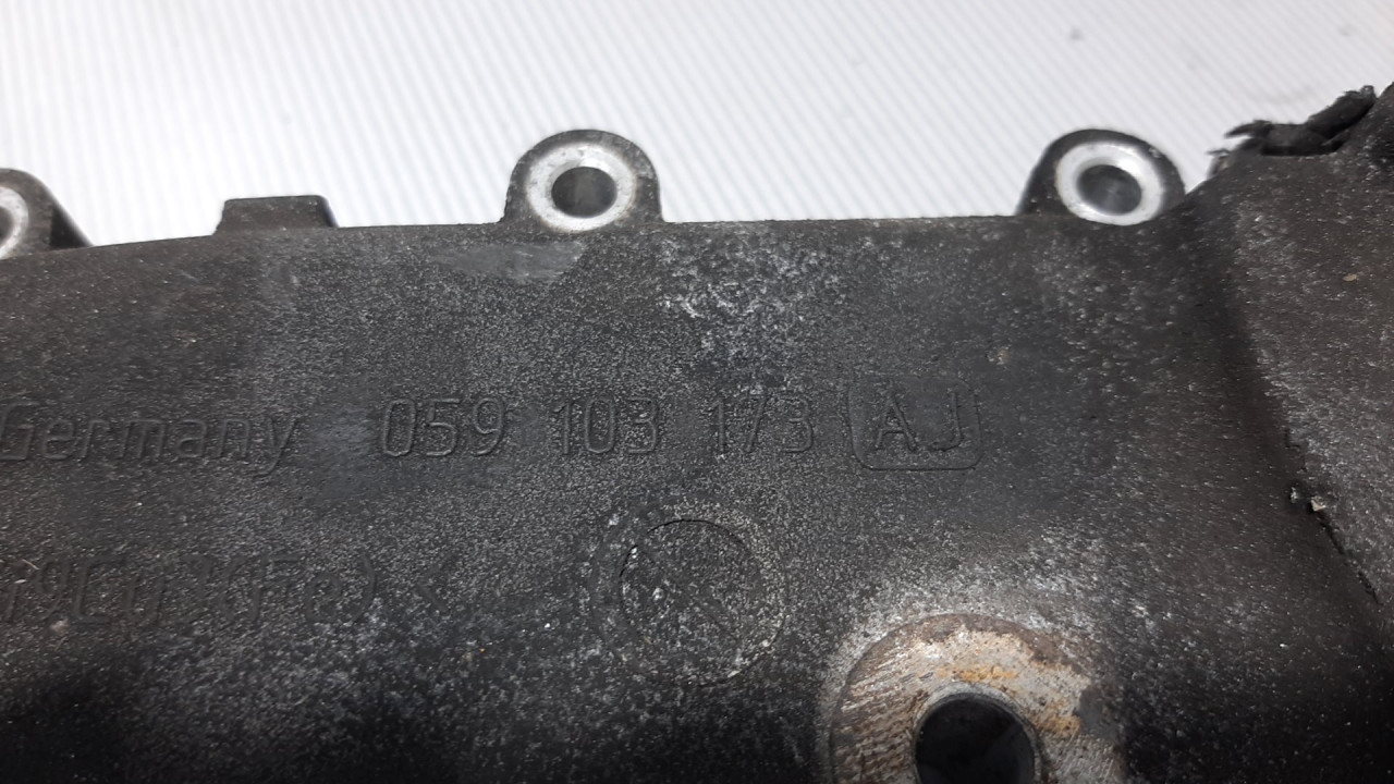DIJELOVI DEKLO AUDI A6 > 08-11 059103173AJ