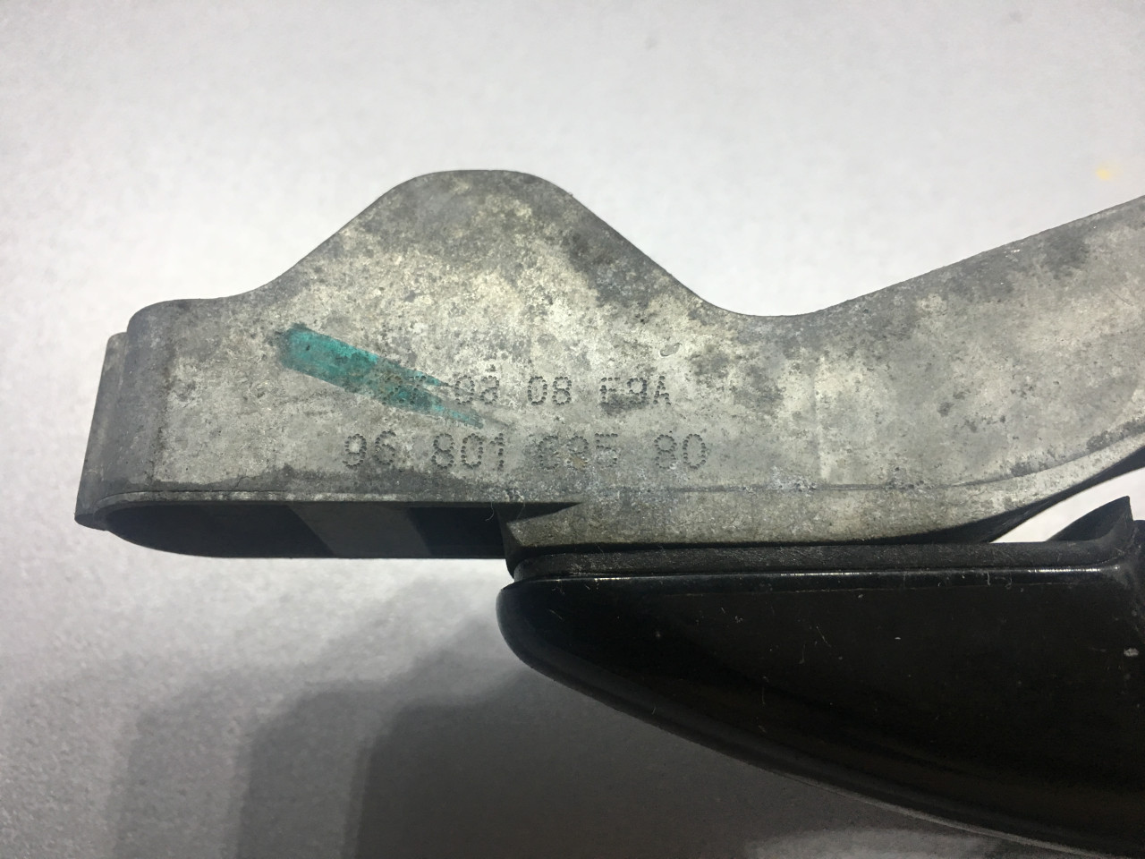 RUCKA VRATA PEUGEOT 207 > 09-12 9680168580