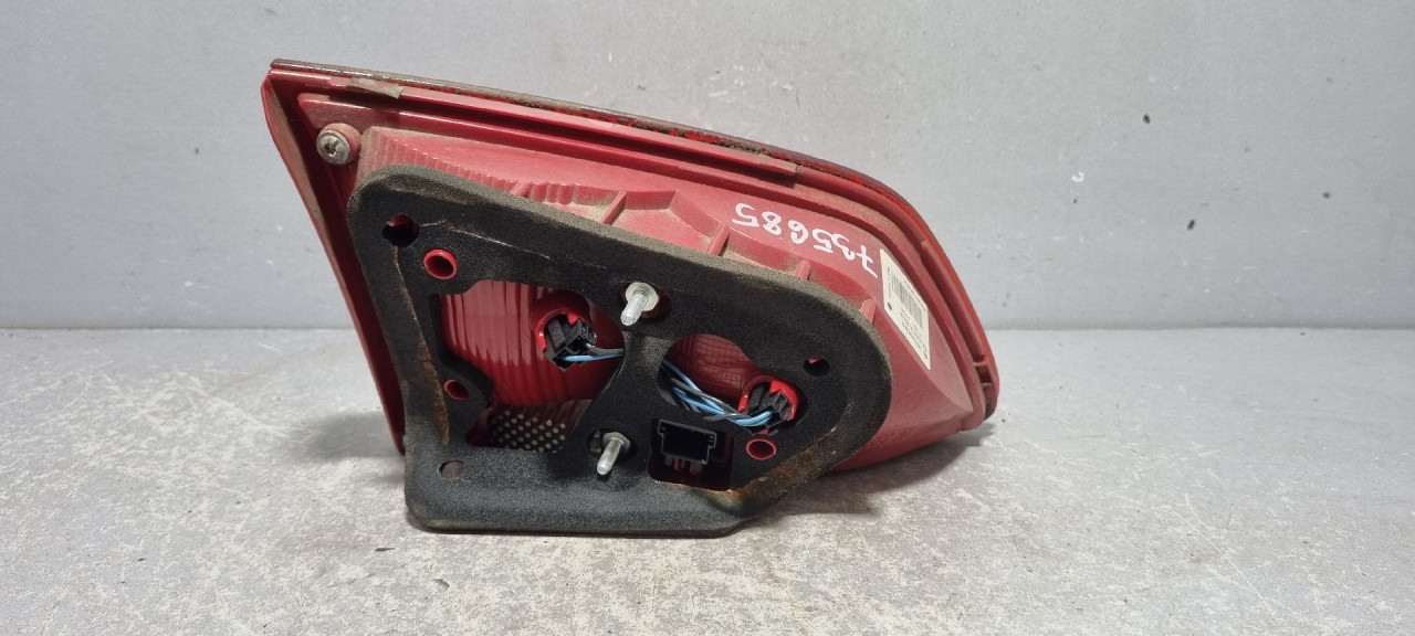 STOP SVJETLO VW PASSAT B7 > 10-14 3AF945094B