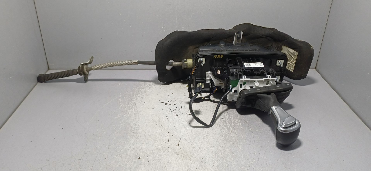 DIJELOVI SALTEBLA AUDI A6 4G > 11-14 4G2713041R