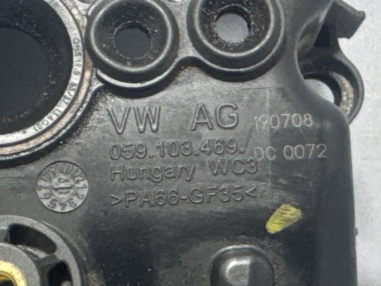 DIJELOVI DEKLO AUDI A4 (B9) > 19- 059103469