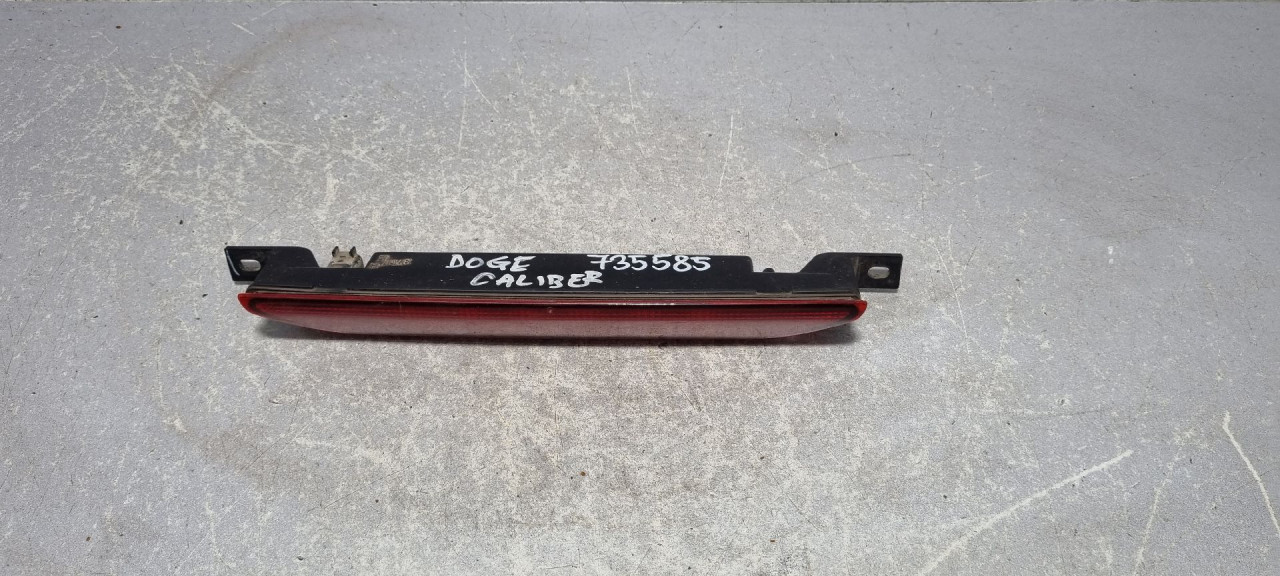 TRECE STOP SVJETLO CHRYSLER/DODGE CALIBER > 07-11 05303