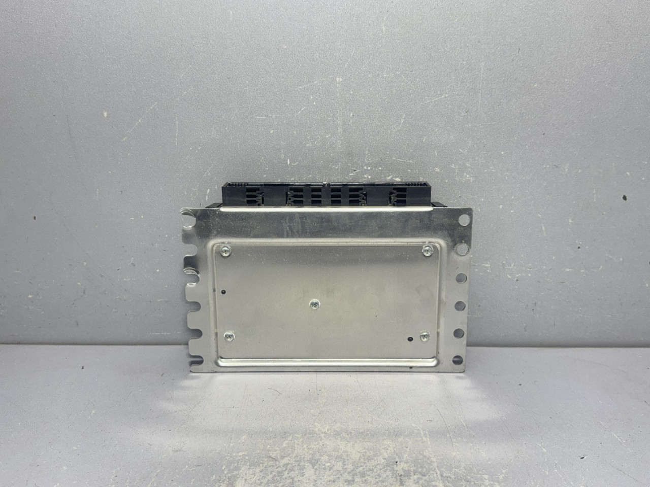 ELEKTRONIKA MODUL BMW SERIJA 7 (G11/G12) > 15-19 689641
