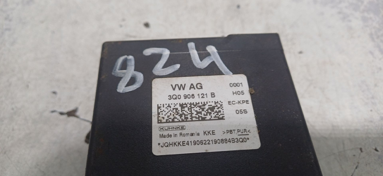 DIJELOVI ELEKTRONIKA MODUL VW PASSAT B8 > 14-19 2.0 3Q0906121B