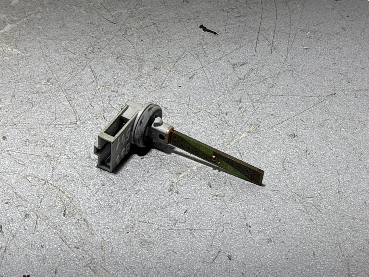 SENZOR TEMPERATURE AUDI A3 > 03-08 4B0820539