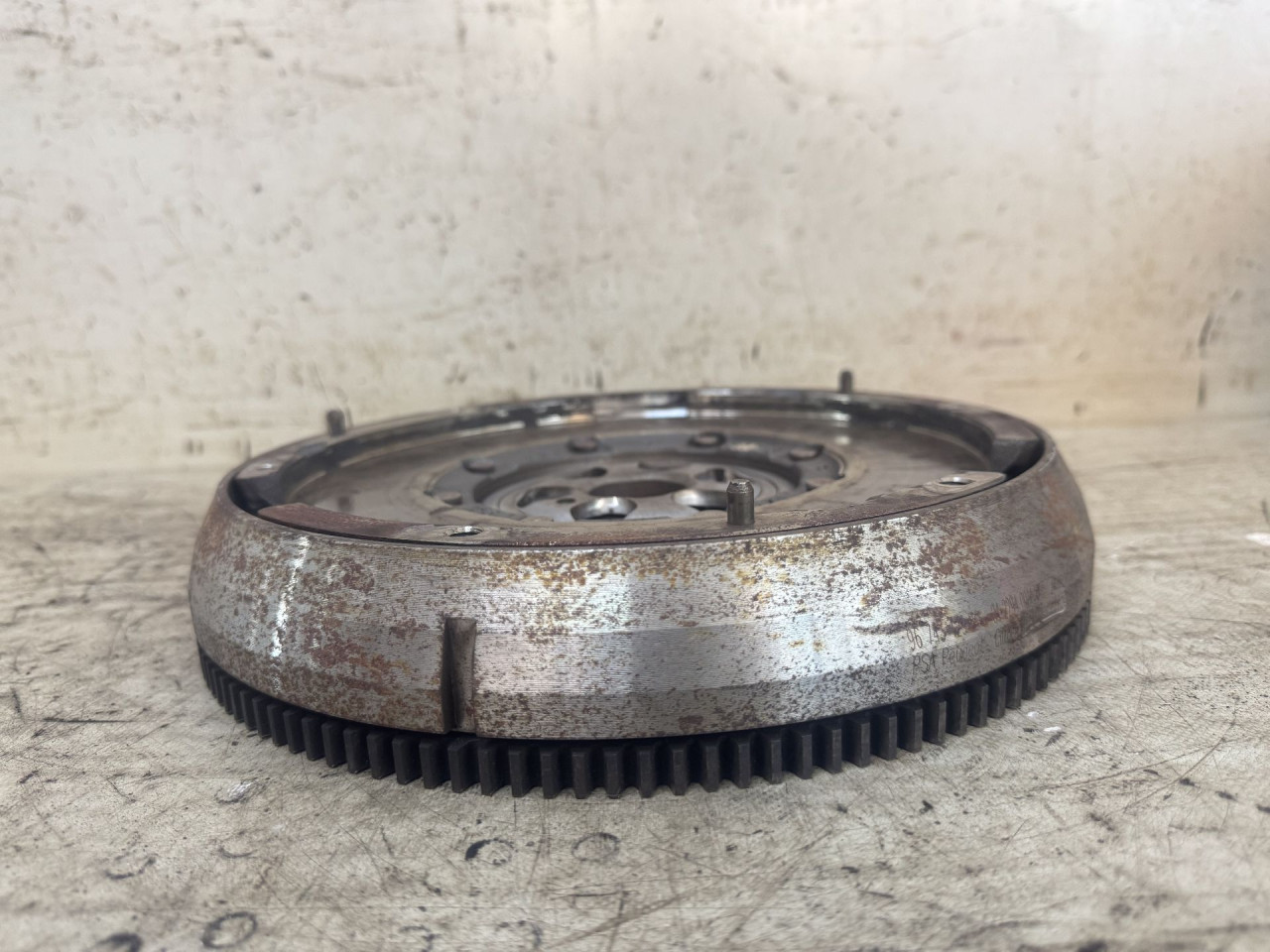 ZAMAJAC CITROEN BERLINGO > 12-15 9674342980