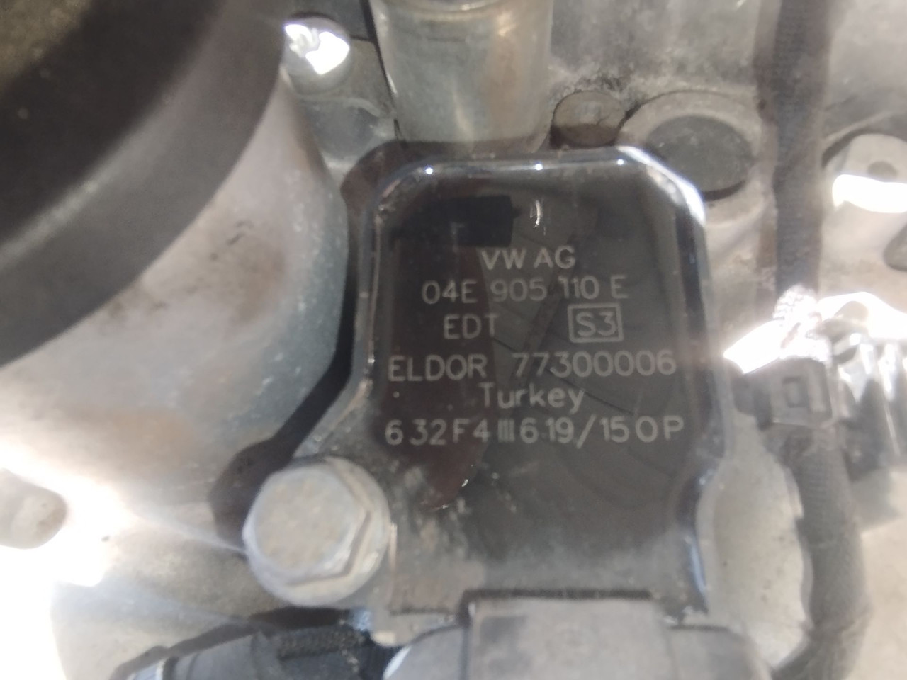 BOMBINA AUDI A3 (8V1/8VA) > 12-16 04E905110E
