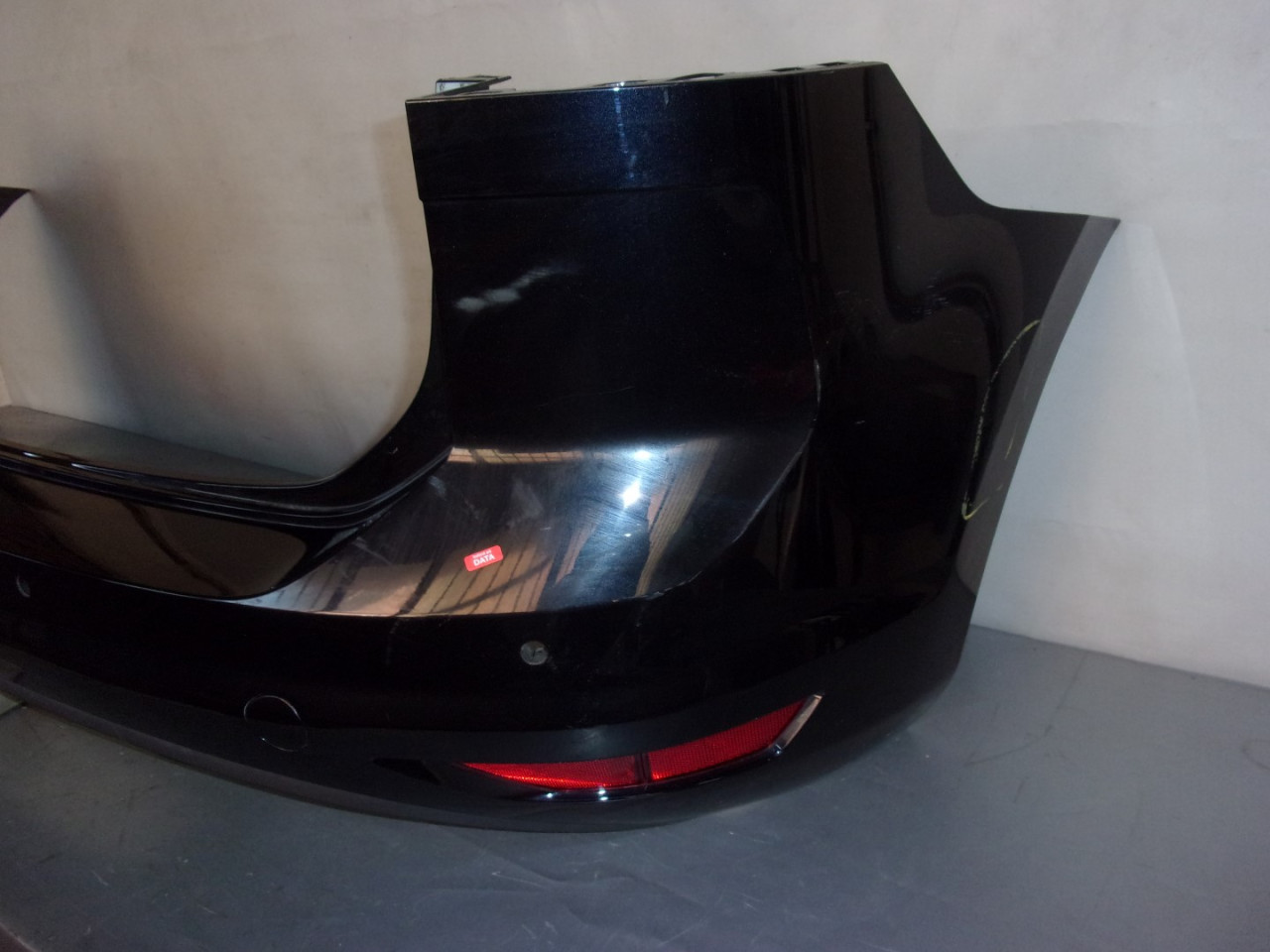 BRANIK VW TOURAN > 15- VW721010 5TA807421A