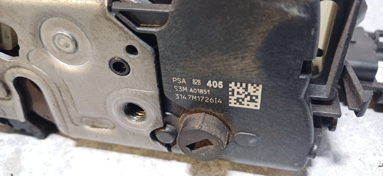BRAVA VRATA PEUGEOT PARTNER > 08-11 PSA828405