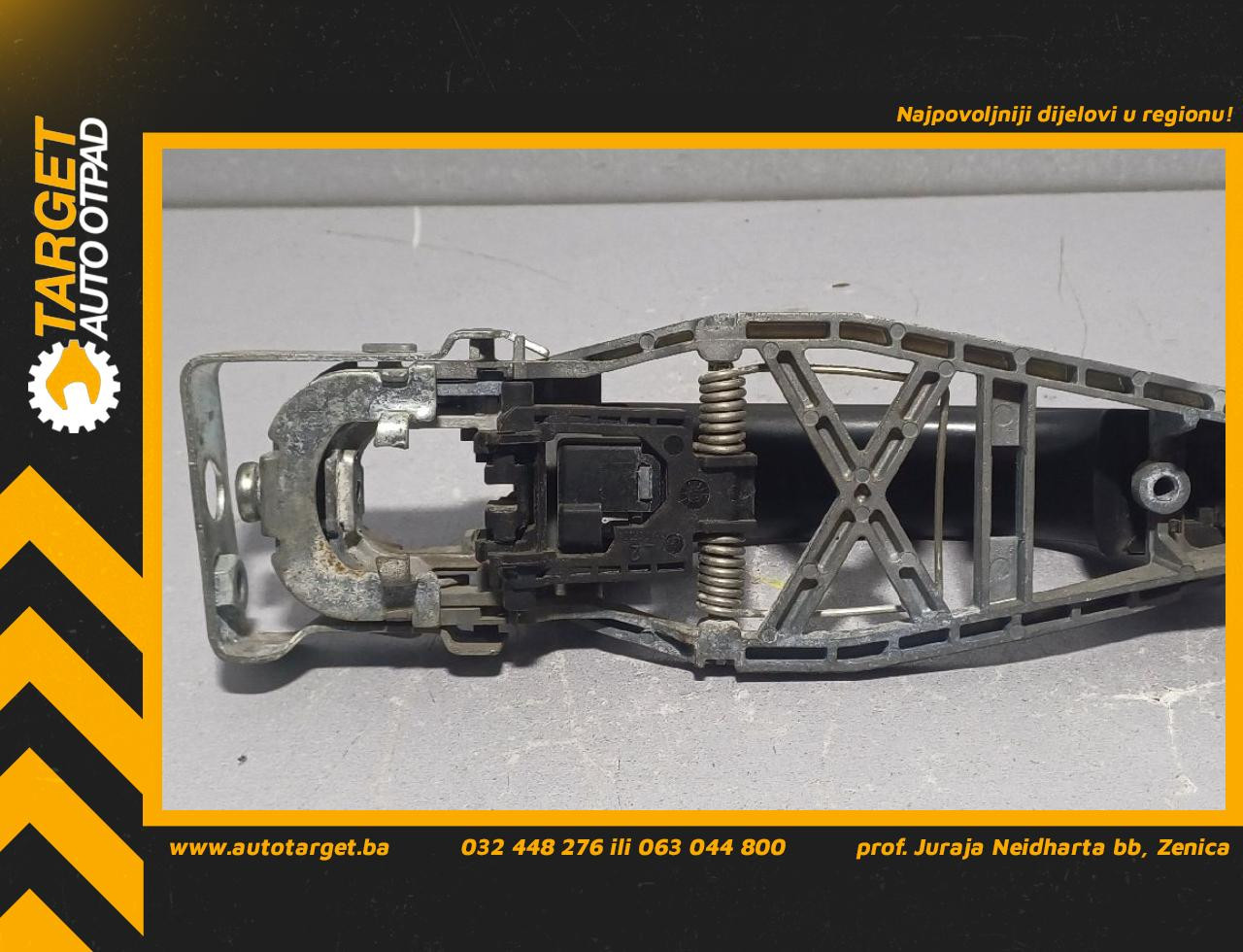 DIJELOVI RUCKA VRATA VW CADDY > 10-15 1.6 1T0837885B