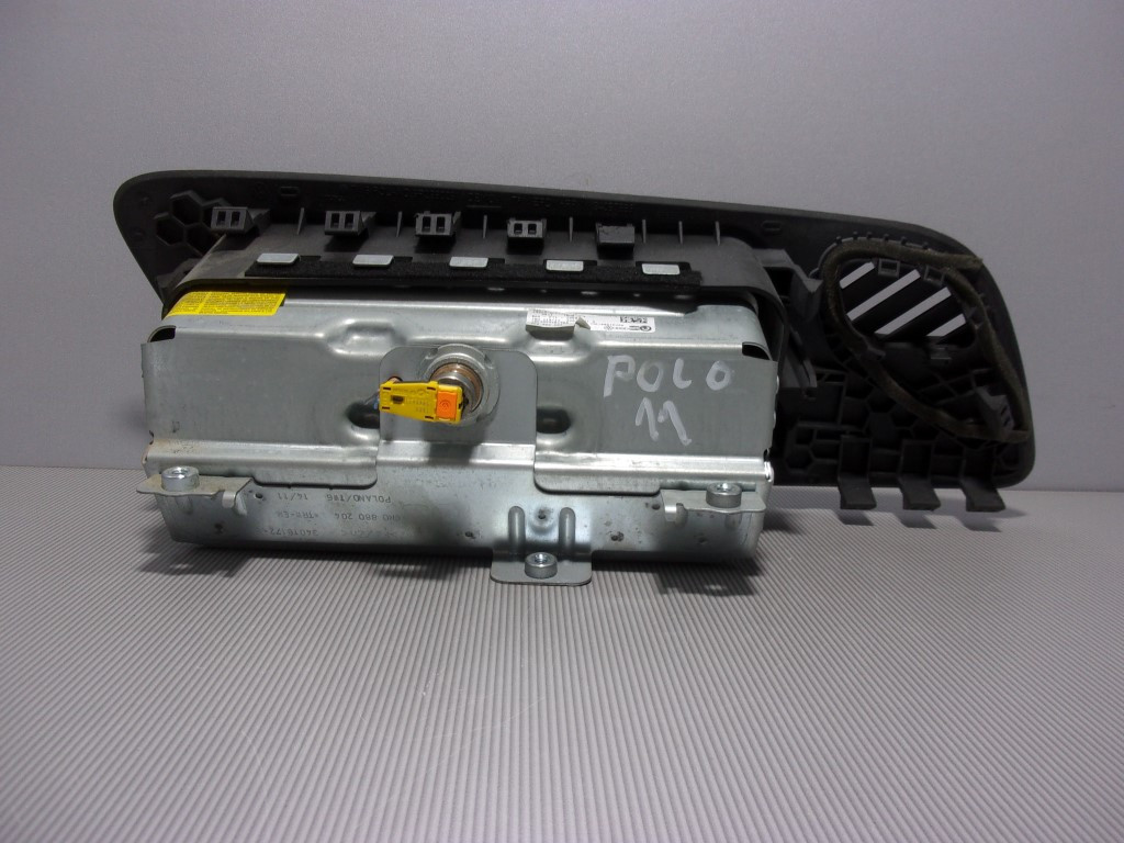DIJELOVI AIRBAG SUVOZACA VW POLO > 09-14 6R0880204