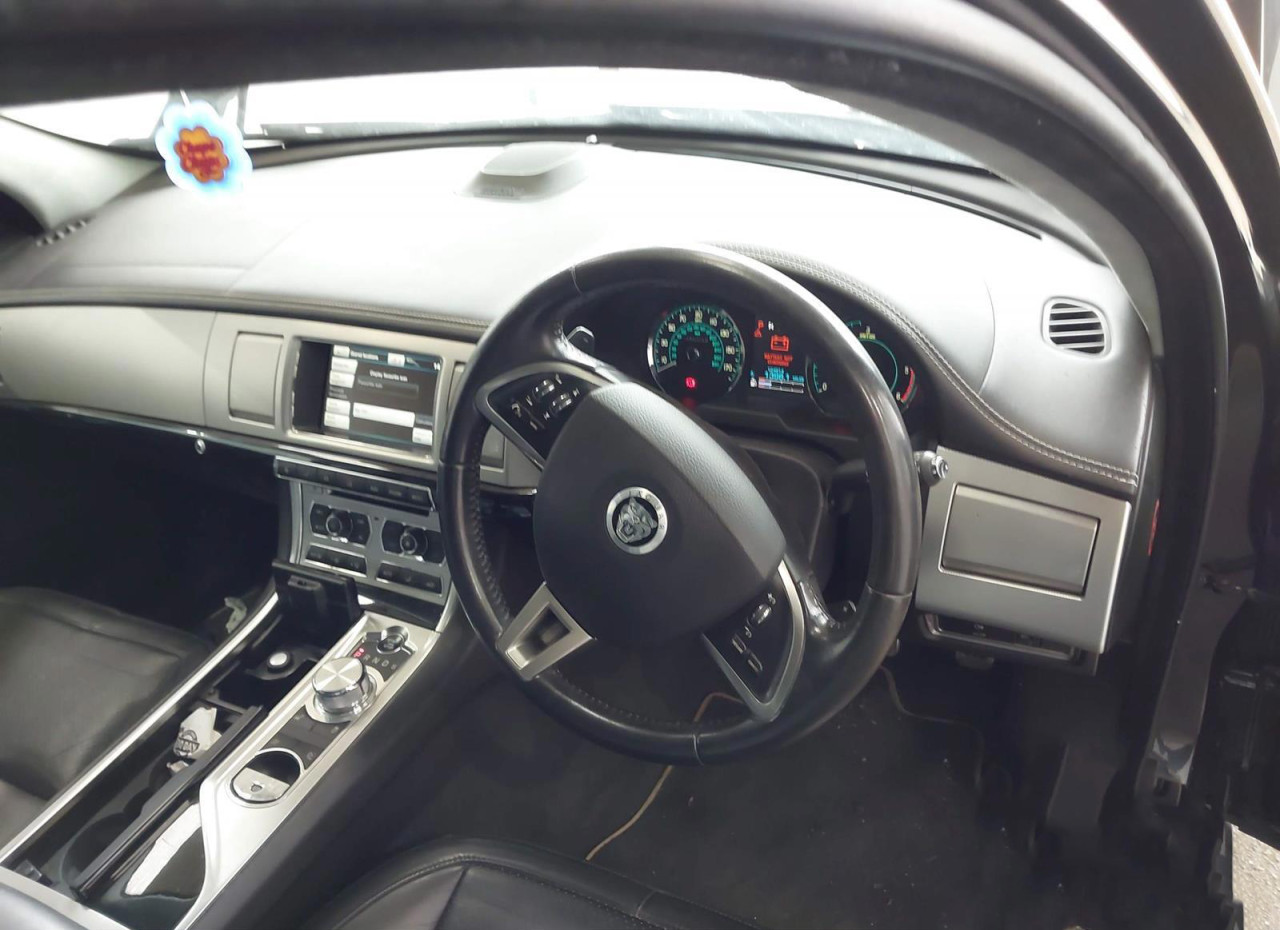 JAGUAR XF (X250) 3.0 2013 MJENJAC MOTOR 306DT DOHC DIJELOVI