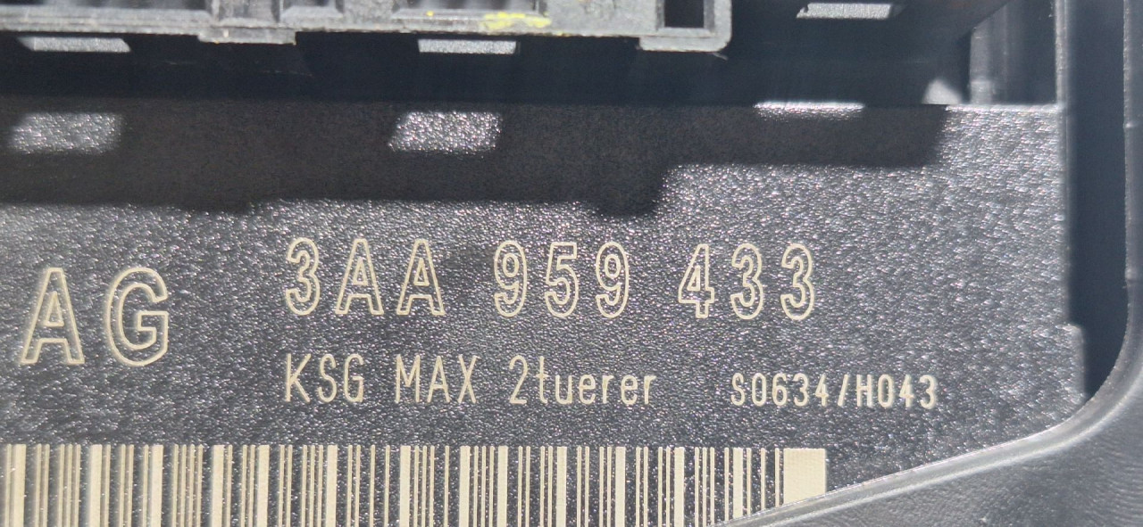 DIJELOVI KOMFORT ELEKTRONIKA VW PASSAT B7 > 10-14 3AA959433